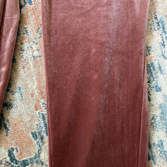 Express Velvet Jumpsuit - Women’s - Picture 13 of 15